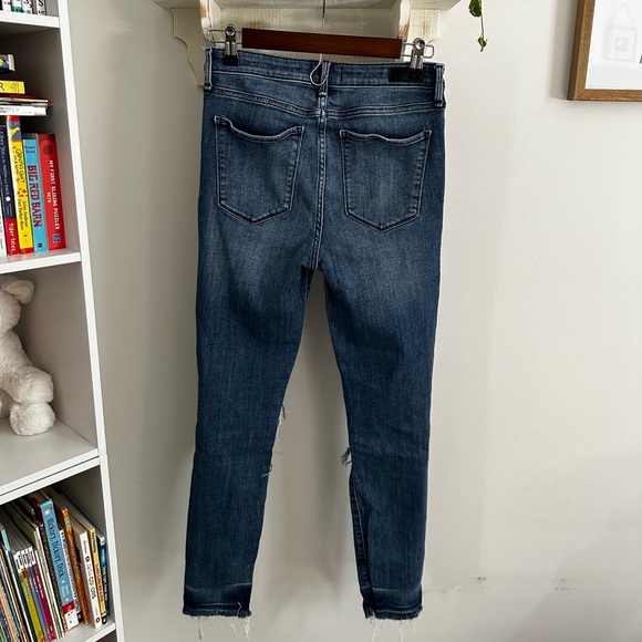 A&F | Simone High Rise Super Skinny Jeans - Picture 8 of 9